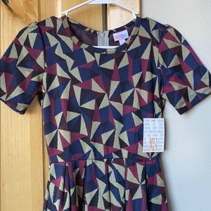 LuLaRoe Amelia Dress that has pockets!!  NWT XS